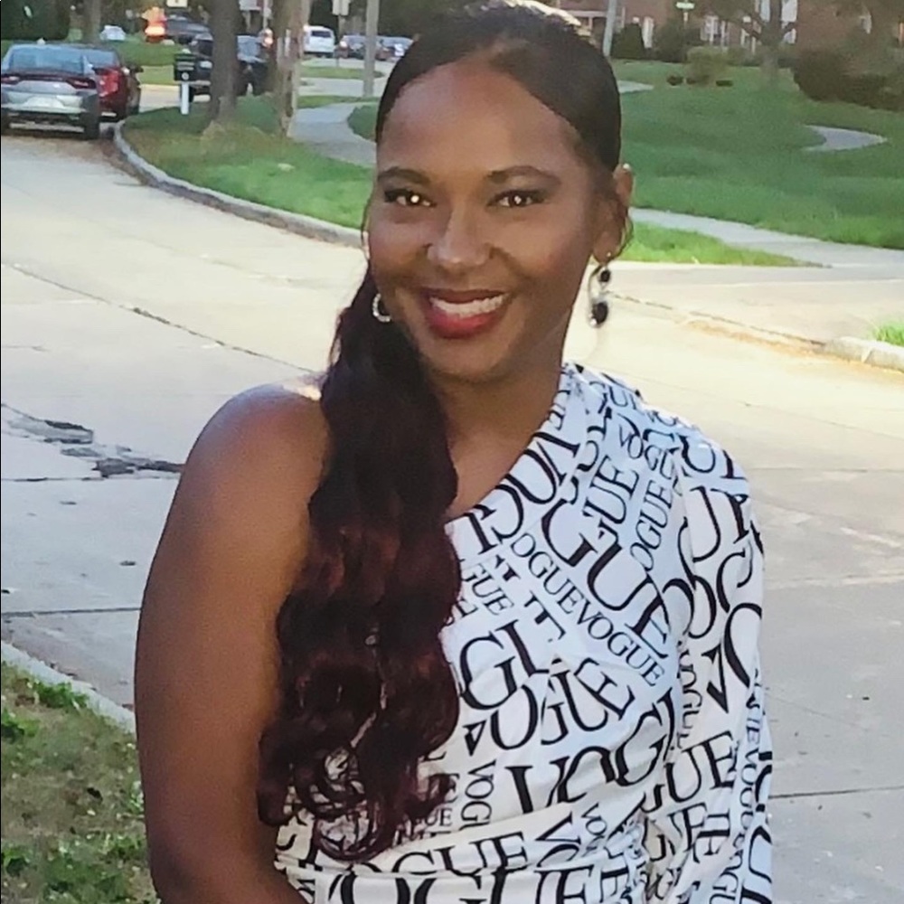 Meet your Posher, Tiffany